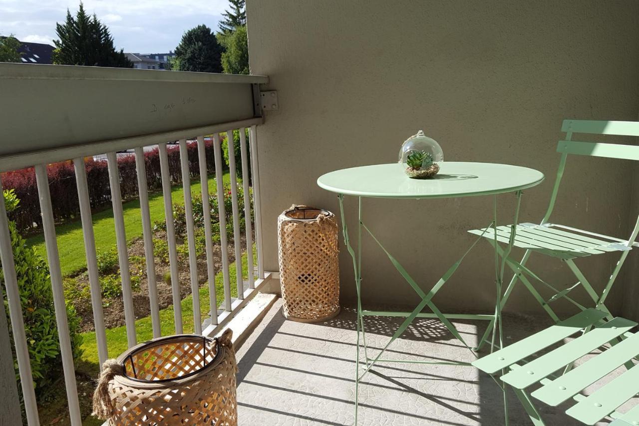 La Roseraie - Apartment 100M From Lake Annecy Bagian luar foto